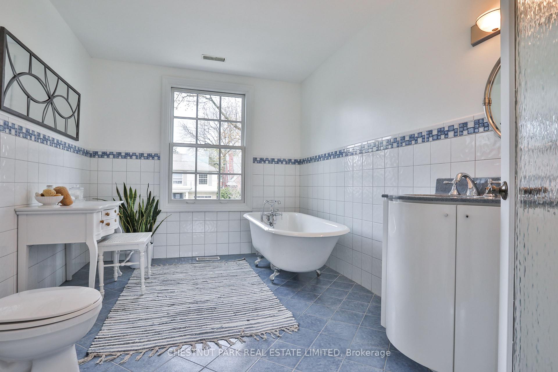 Photo 13 of 9 Noel Avenue, Toronto, Leaside — HOMEH