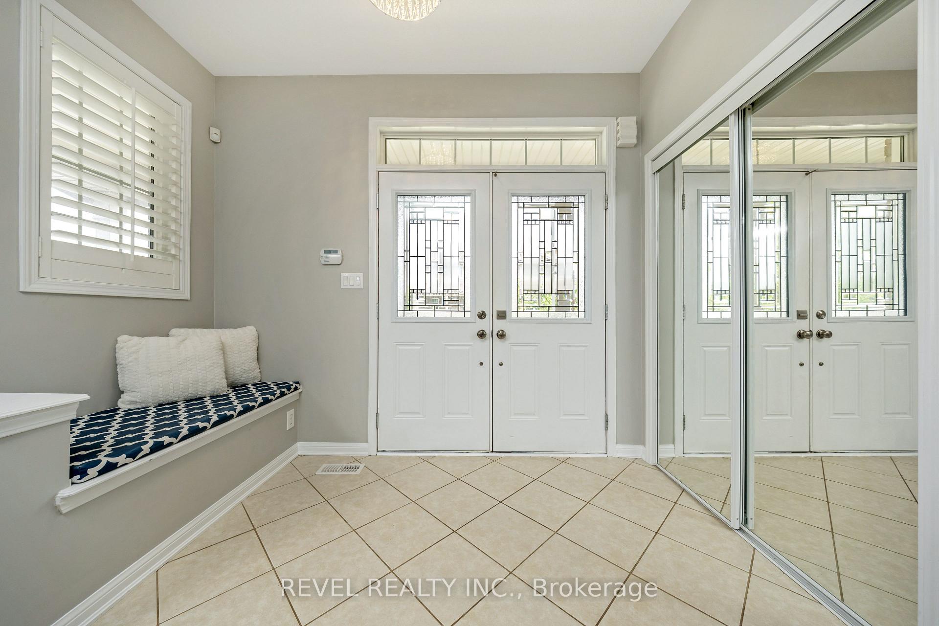 Photo 2 of 87 Horton Walk, Cambridge — HOMEH