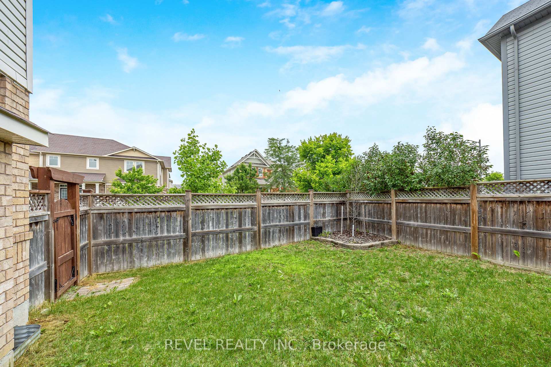 Photo 38 of 87 Horton Walk, Cambridge — HOMEH