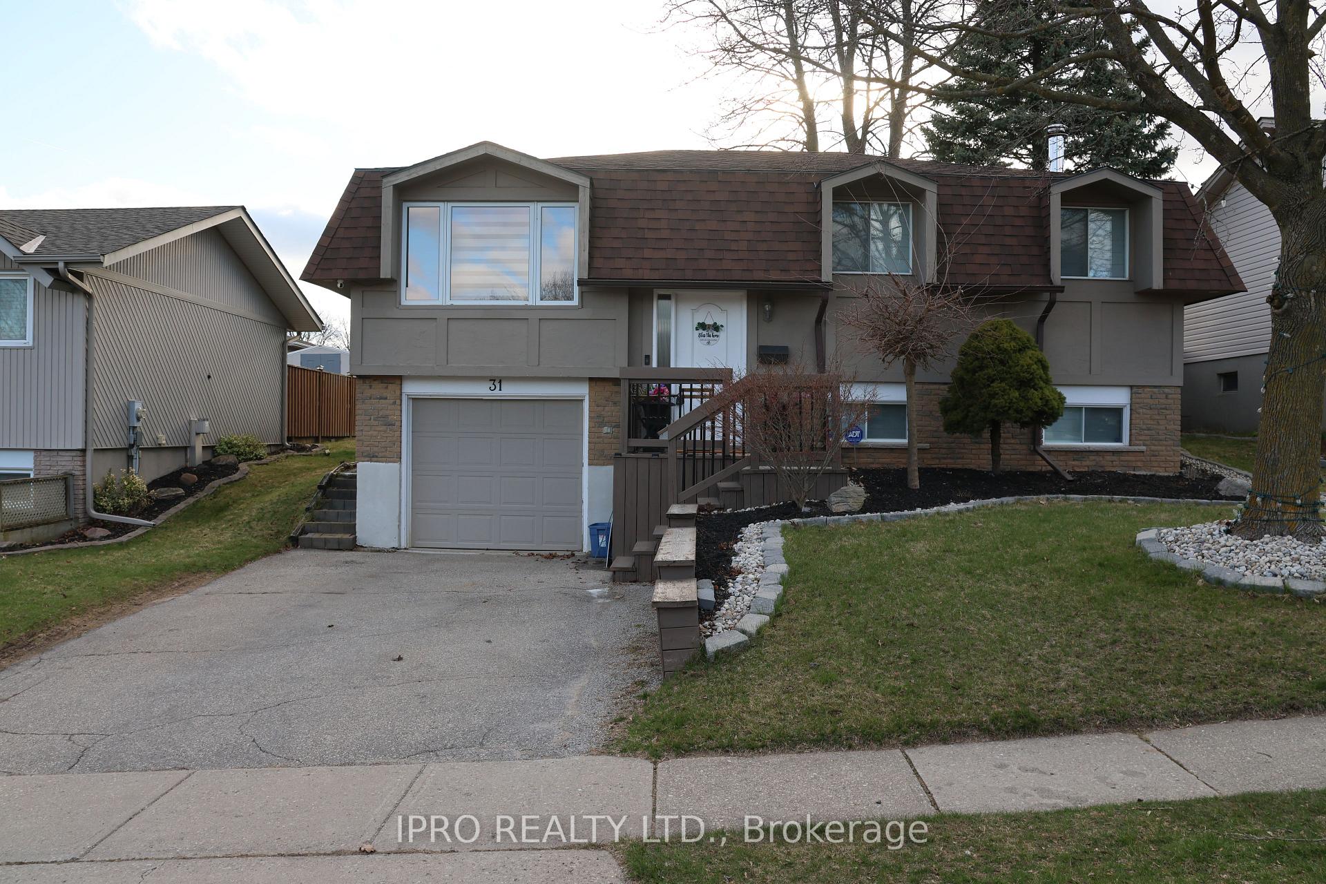 Photo 3 of 31 Stirling Macgregor Drive, Cambridge — HOMEH