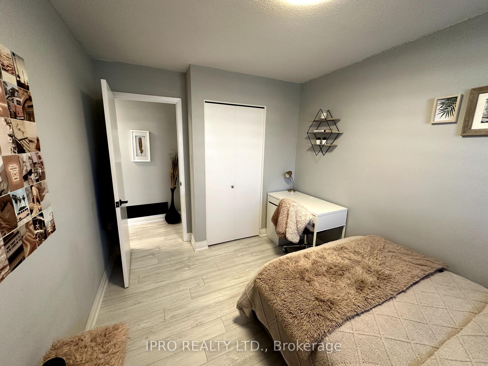 Photo 6 of 31 Stirling Macgregor Drive, Cambridge — HOMEH