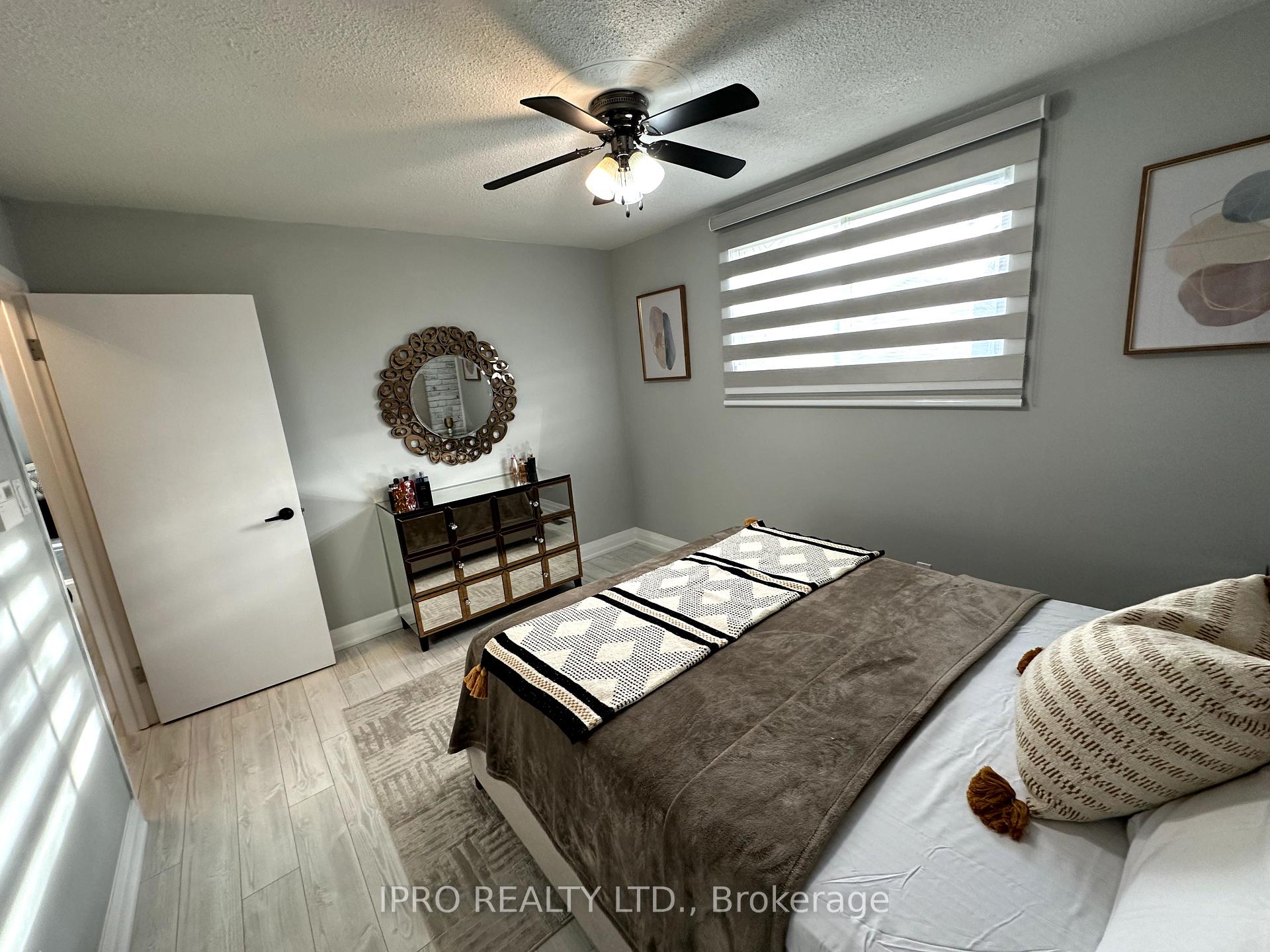Photo 17 of 31 Stirling Macgregor Drive, Cambridge — HOMEH