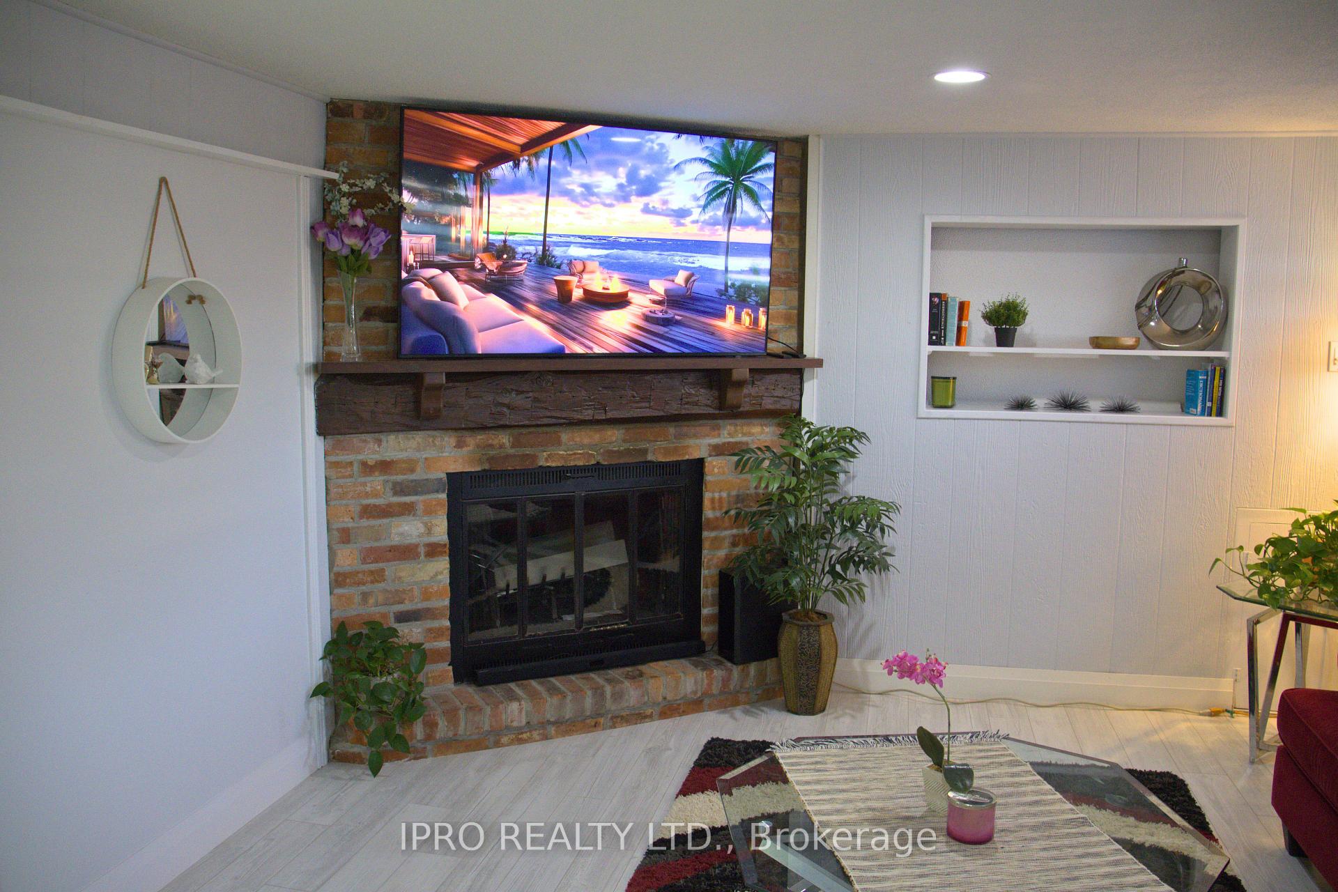 Photo 11 of 31 Stirling Macgregor Drive, Cambridge — HOMEH