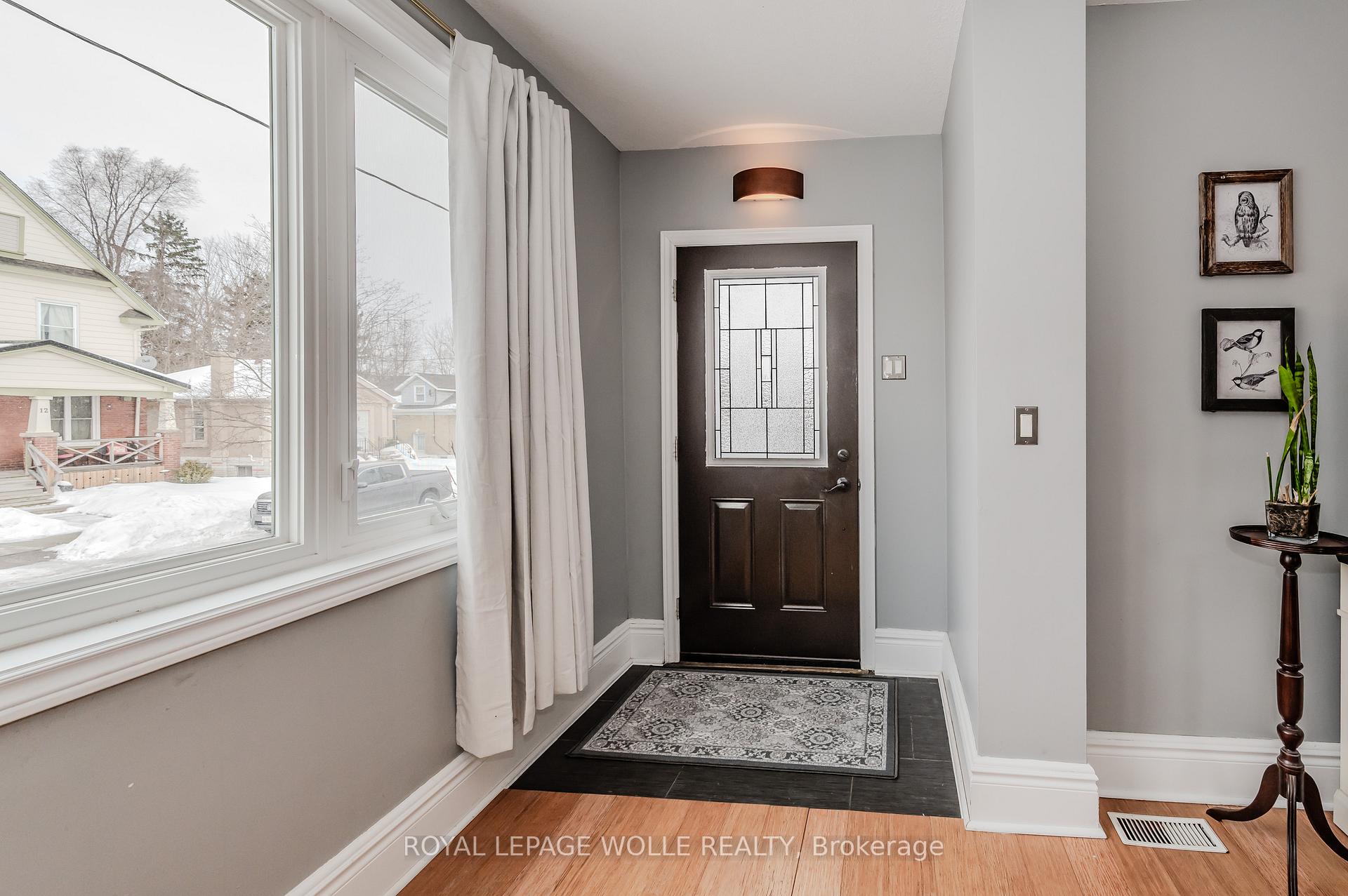 Photo 9 of 13 Grenville Avenue, Kitchener — HOMEH