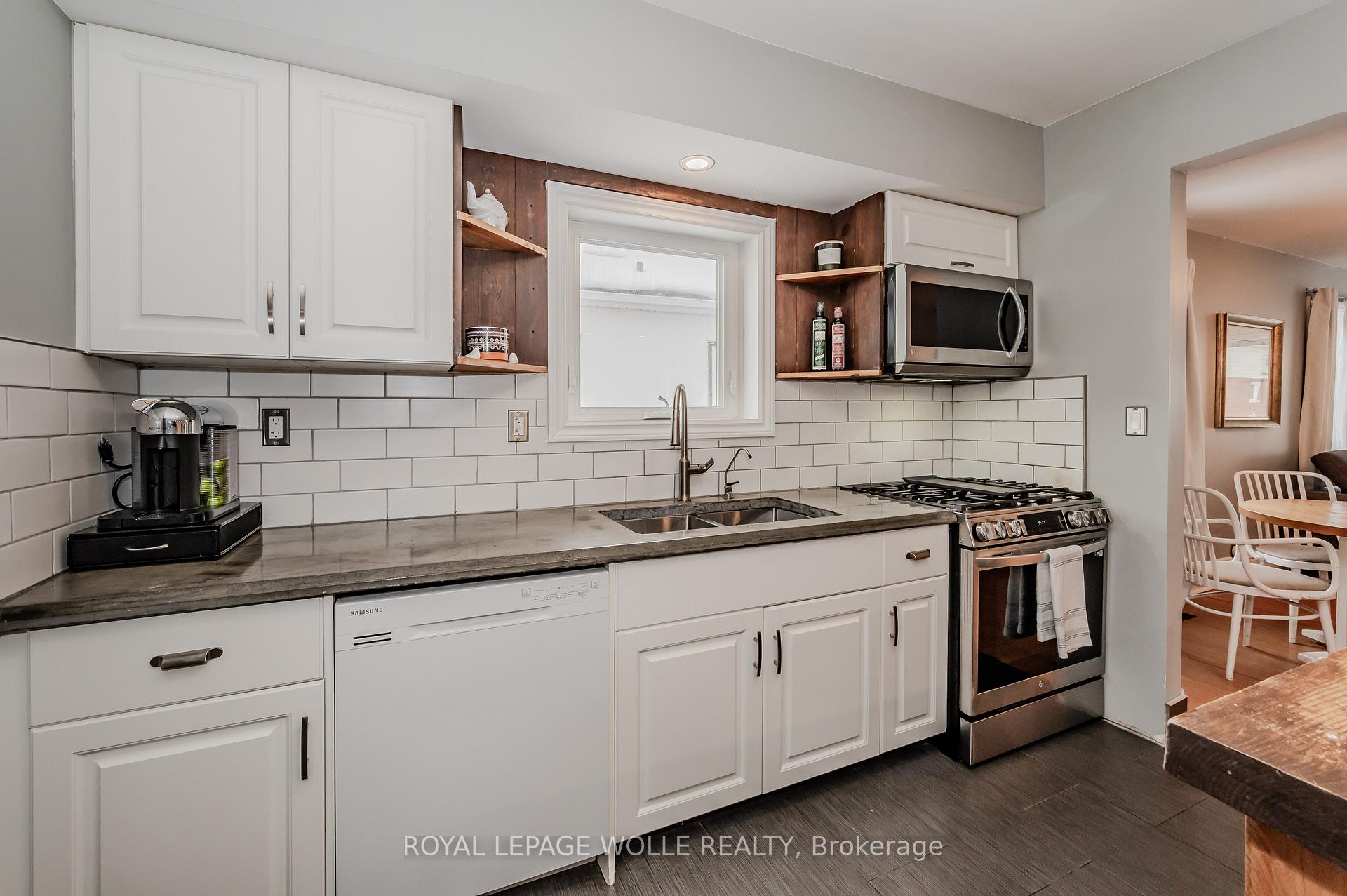Photo 8 of 13 Grenville Avenue, Kitchener — HOMEH