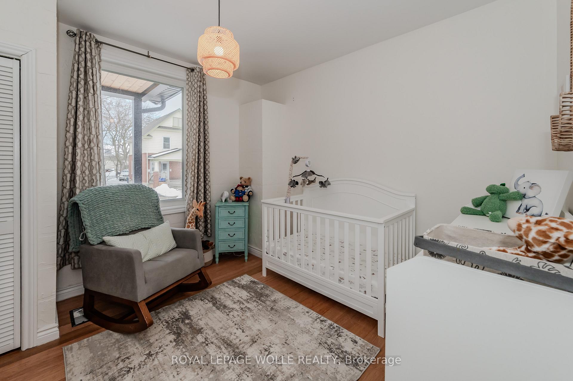 Photo 22 of 13 Grenville Avenue, Kitchener — HOMEH