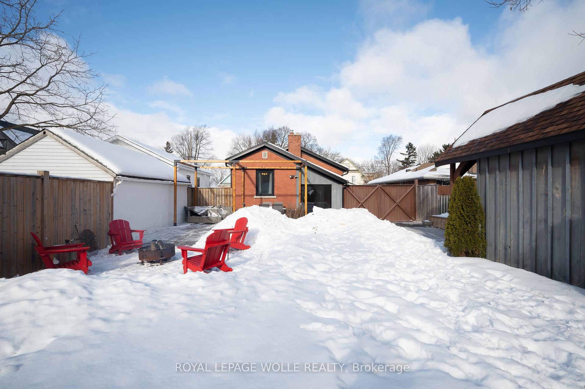 Photo 31 of 13 Grenville Avenue, Kitchener — HOMEH