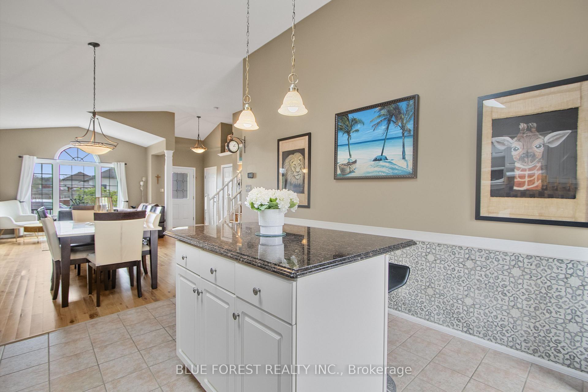 Photo 24 of 451 Highview Drive, St. Thomas — HOMEH