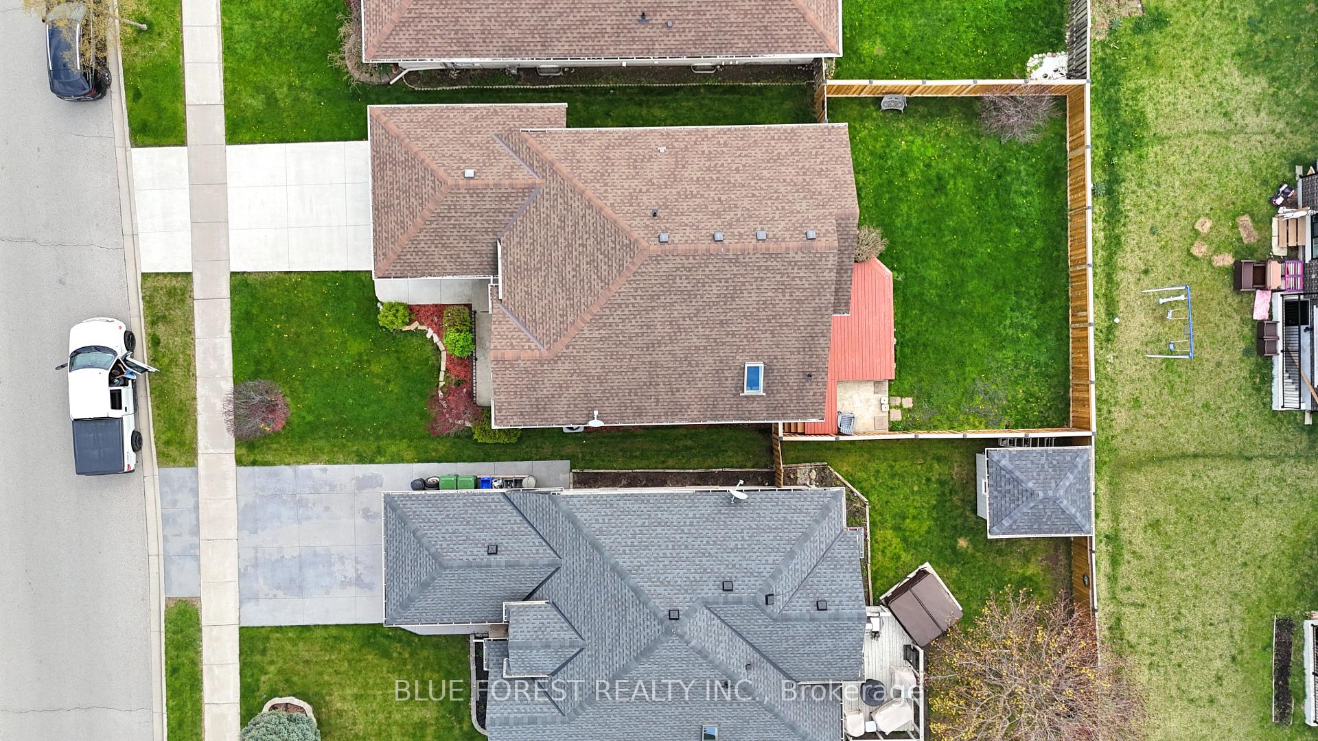 Photo 17 of 451 Highview Drive, St. Thomas — HOMEH