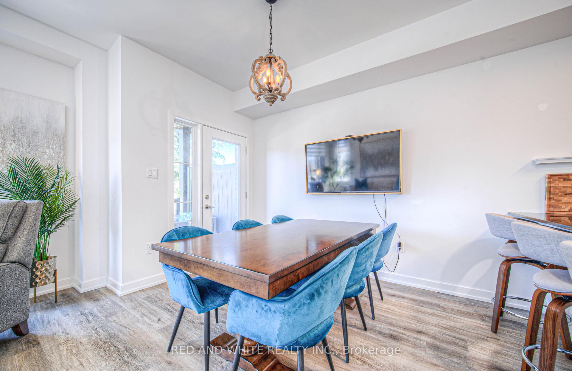 Photo 2 of Unit 17, 350 River Road, Cambridge — HOMEH