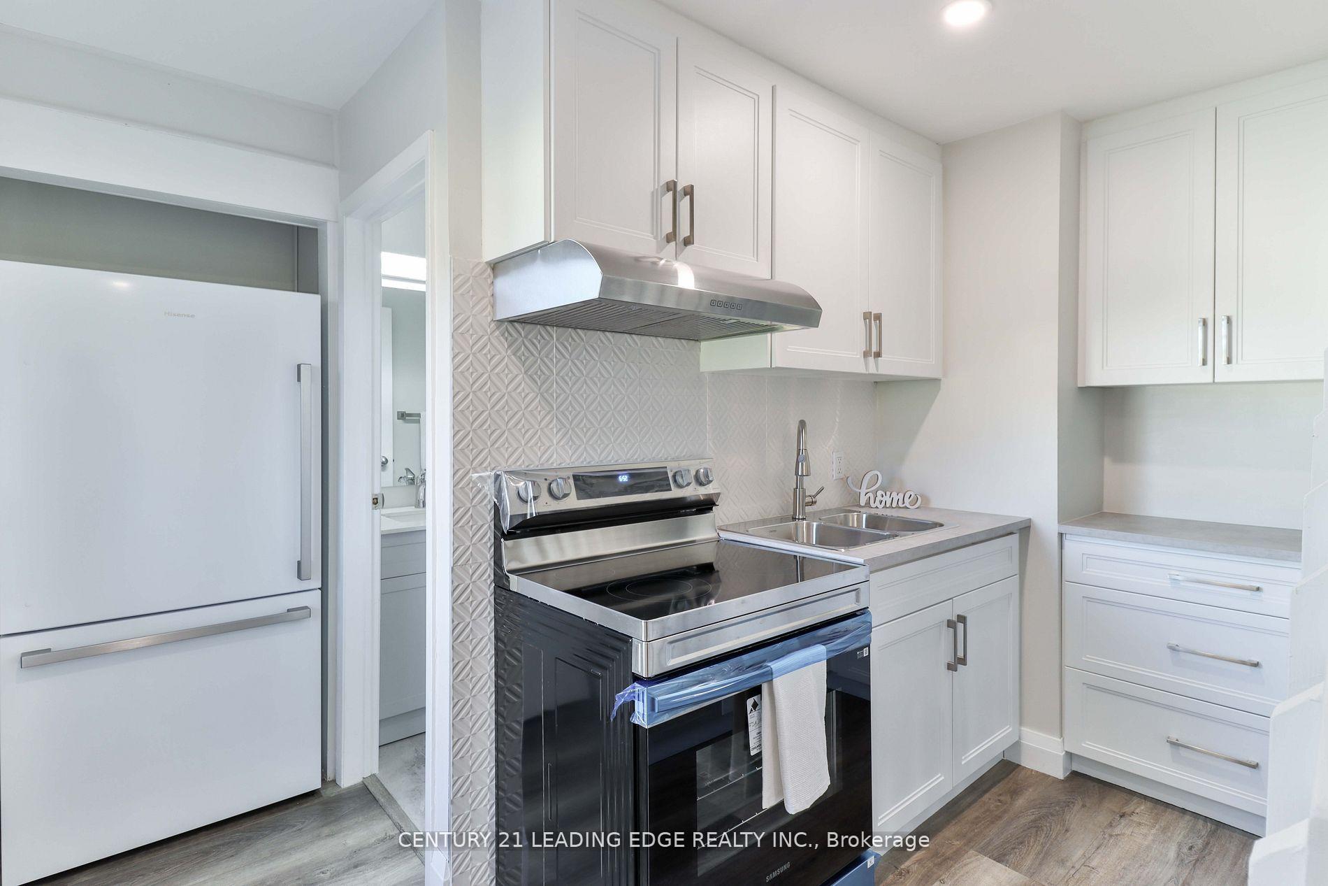 Photo 25 of 487 Eagle Street, Newmarket, Central Newmarket — HOMEH