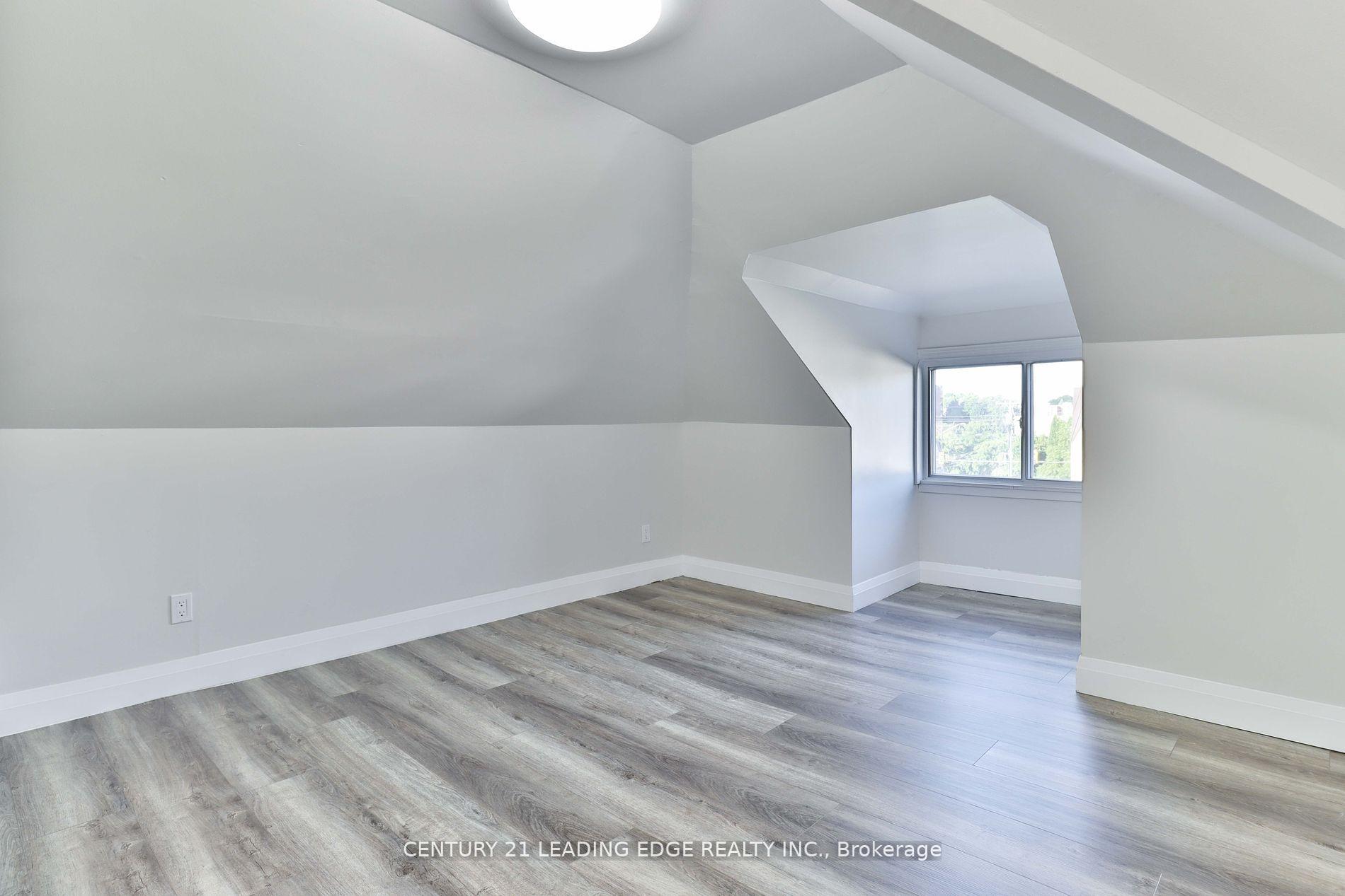 Photo 22 of 487 Eagle Street, Newmarket, Central Newmarket — HOMEH