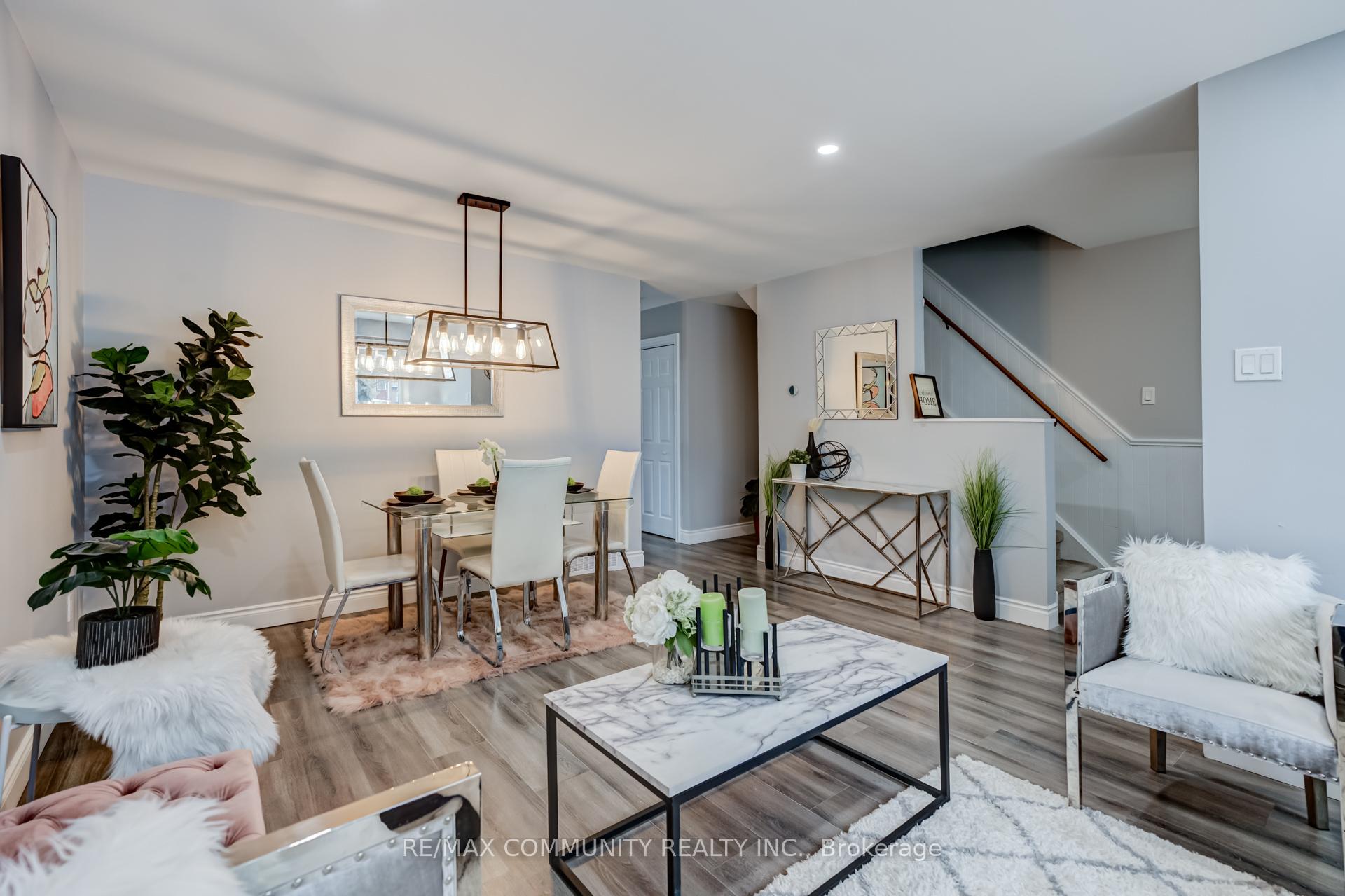 Photo 10 of 409 Maplewood Drive, Oshawa, O'Neill — HOMEH