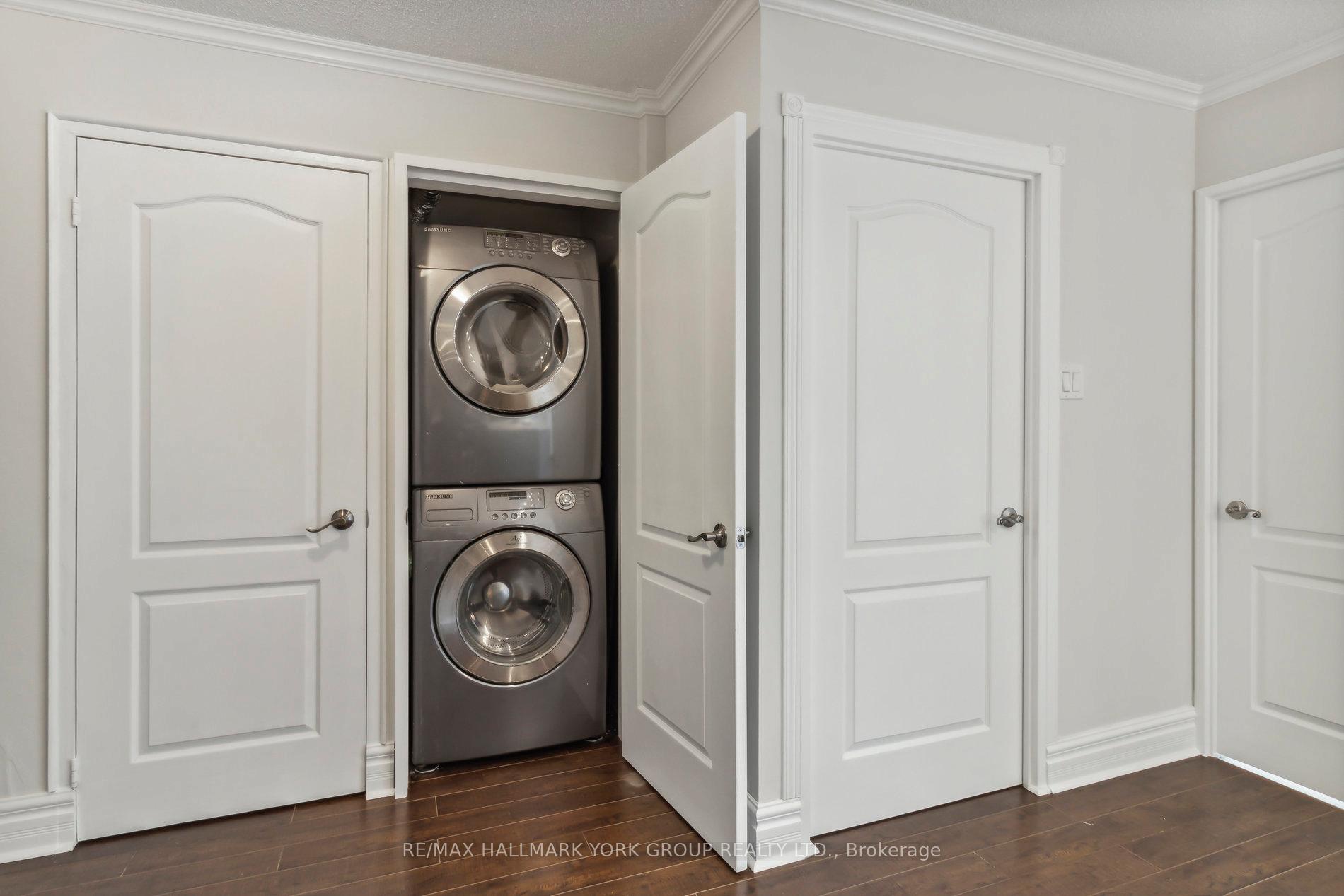 Photo 17 of Unit 1212, 11 Townsgate Drive, Vaughan, Crestwood-Springfarm-Yorkhill — HOMEH