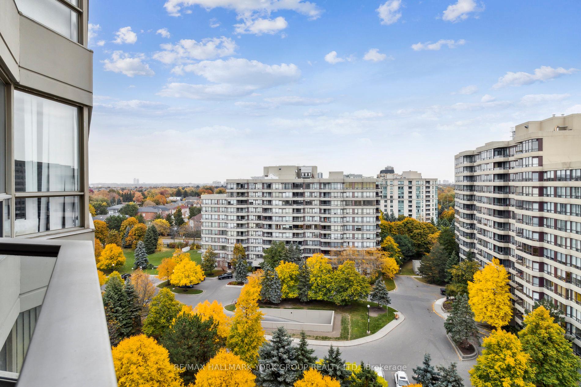 Photo 22 of Unit 1212, 11 Townsgate Drive, Vaughan, Crestwood-Springfarm-Yorkhill — HOMEH