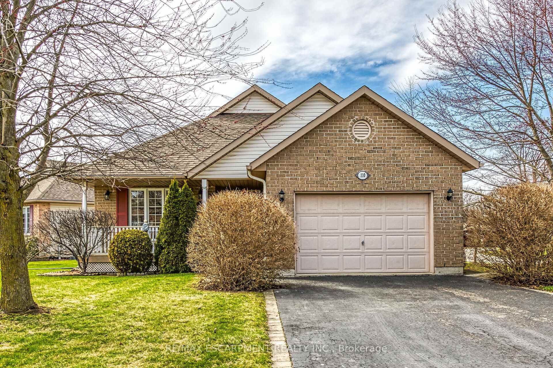 Front of 110 Briar Glen Court