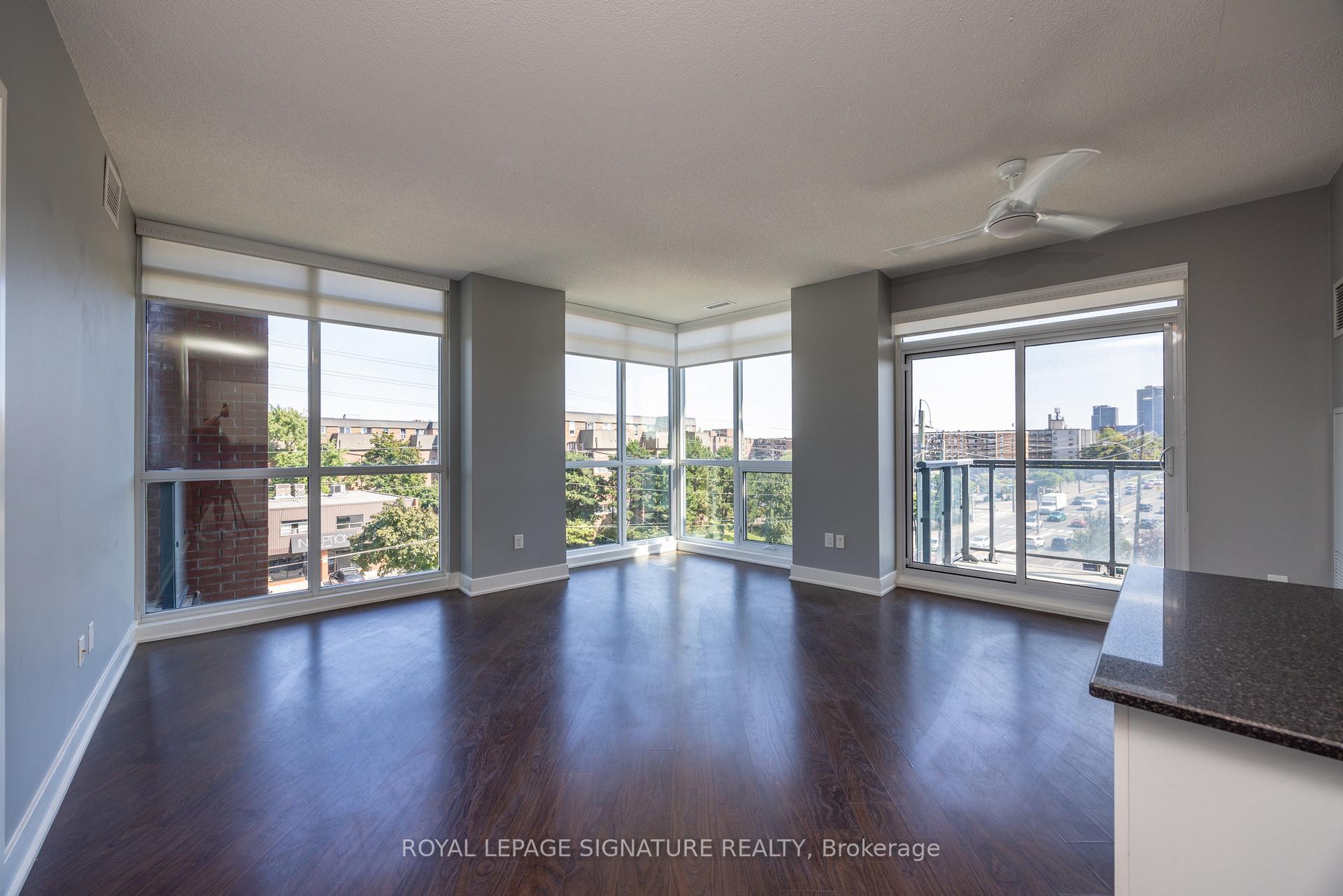 Photo 9 of Unit 531, 7608 Yonge Street, Vaughan, Crestwood-Springfarm-Yorkhill — HOMEH