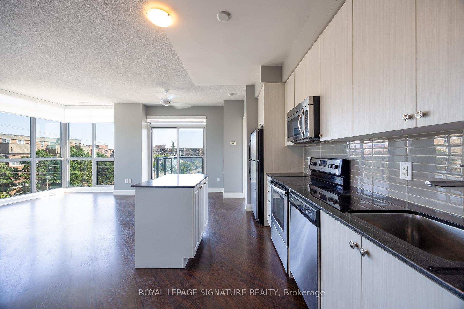 Photo 6 of Unit 531, 7608 Yonge Street, Vaughan, Crestwood-Springfarm-Yorkhill — HOMEH