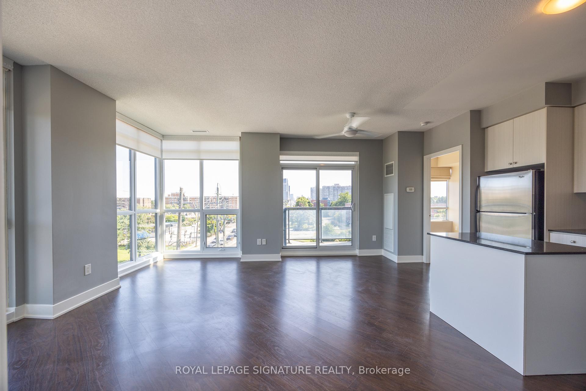 Photo 10 of Unit 531, 7608 Yonge Street, Vaughan, Crestwood-Springfarm-Yorkhill — HOMEH