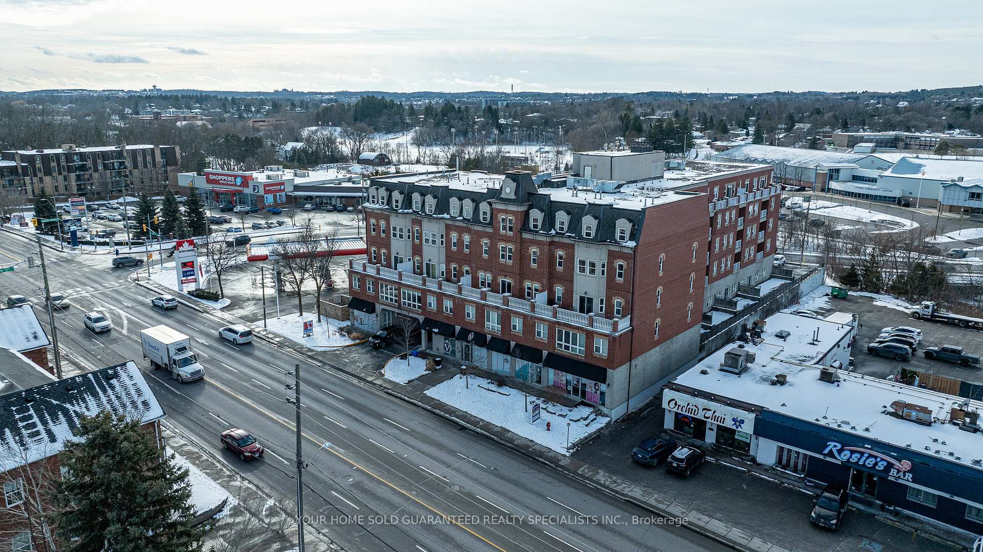 Photo 5 of Unit 511, 15450 Yonge Street, Aurora, Aurora Heights — HOMEH