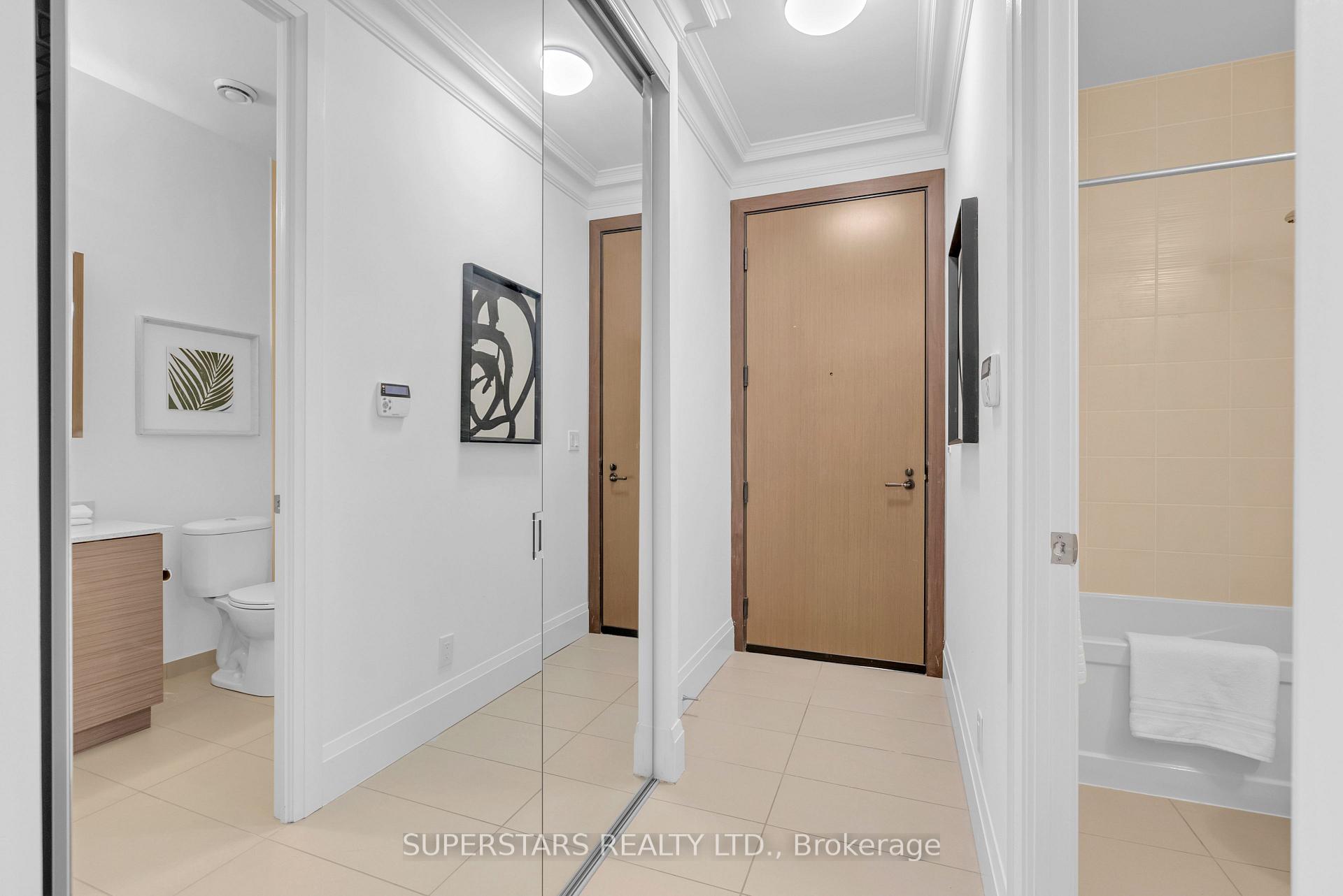 Photo 4 of Unit PH03, 1 Uptown Drive, Markham, Unionville — HOMEH