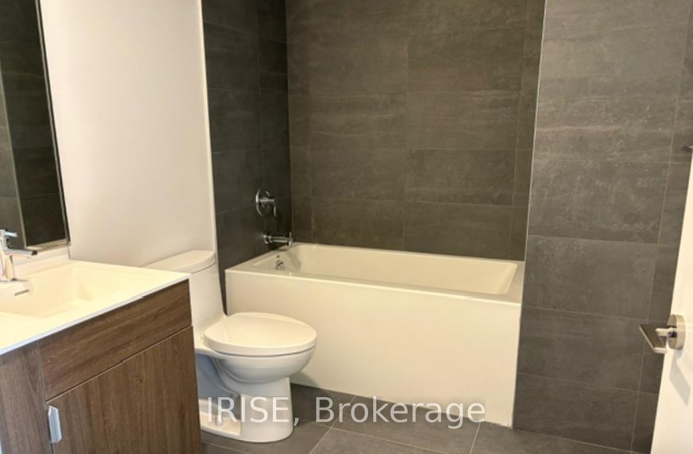 Photo 3 of Unit 810, 28 Eastern Avenue, Toronto, Moss Park — HOMEH