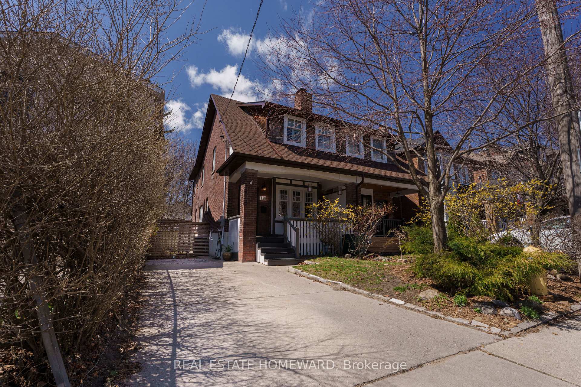 Photo 1 of 128 Bingham Avenue, Toronto, East End-Danforth — HOMEH
