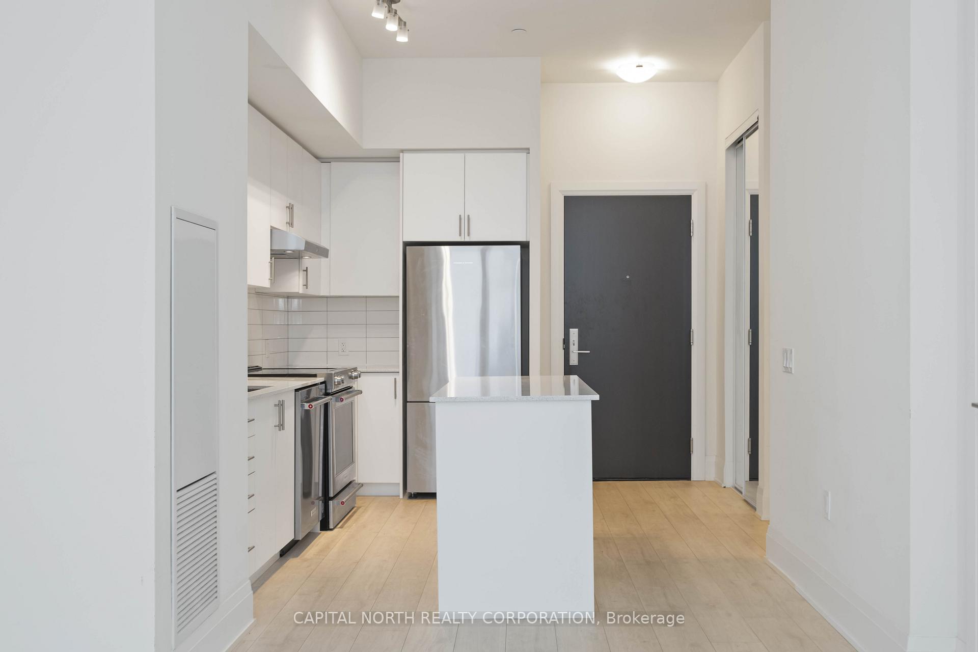 Photo 10 of Unit 615, 9000 Jane Street, Vaughan, Vellore Village — HOMEH