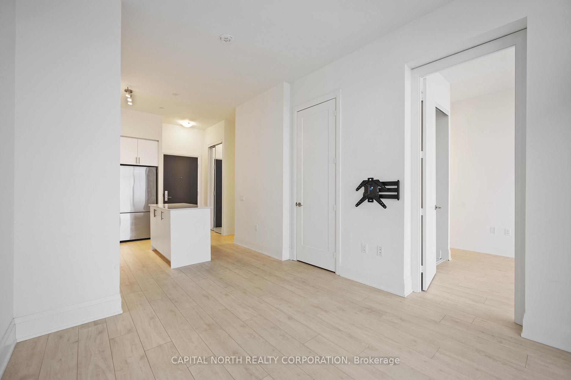 Photo 20 of Unit 615, 9000 Jane Street, Vaughan, Vellore Village — HOMEH