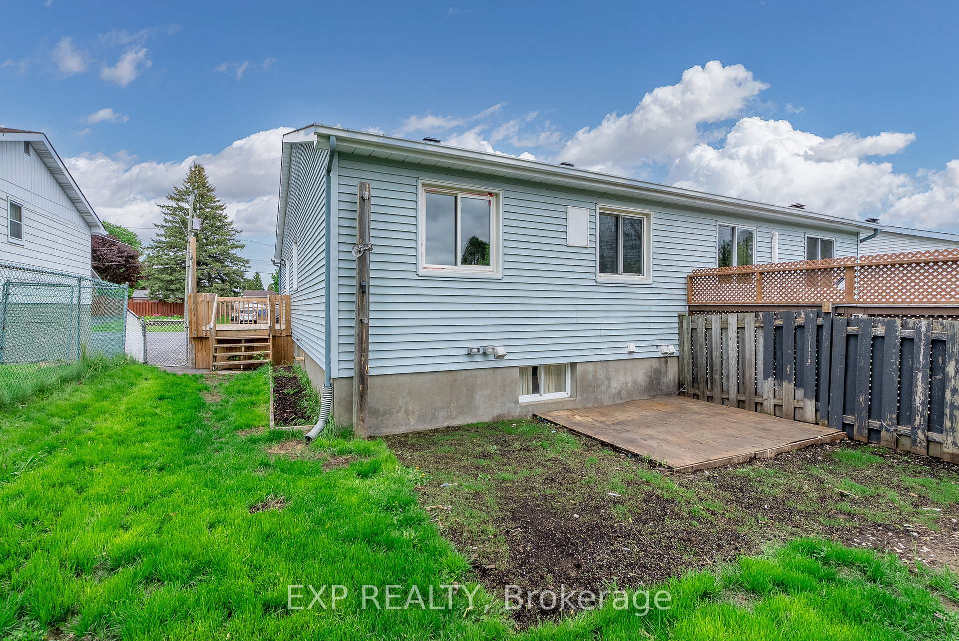 Photo 35 of 1820 Elgin Street, Cornwall — HOMEH