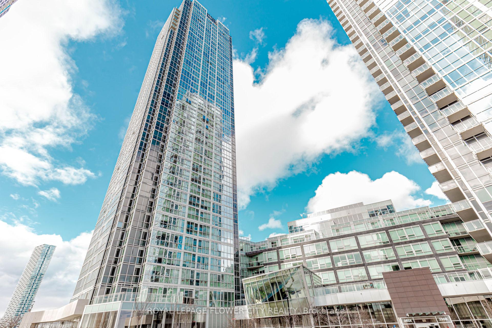Photo 1 of Unit 518, 2916 Highway 7 E, Vaughan, Concord — HOMEH