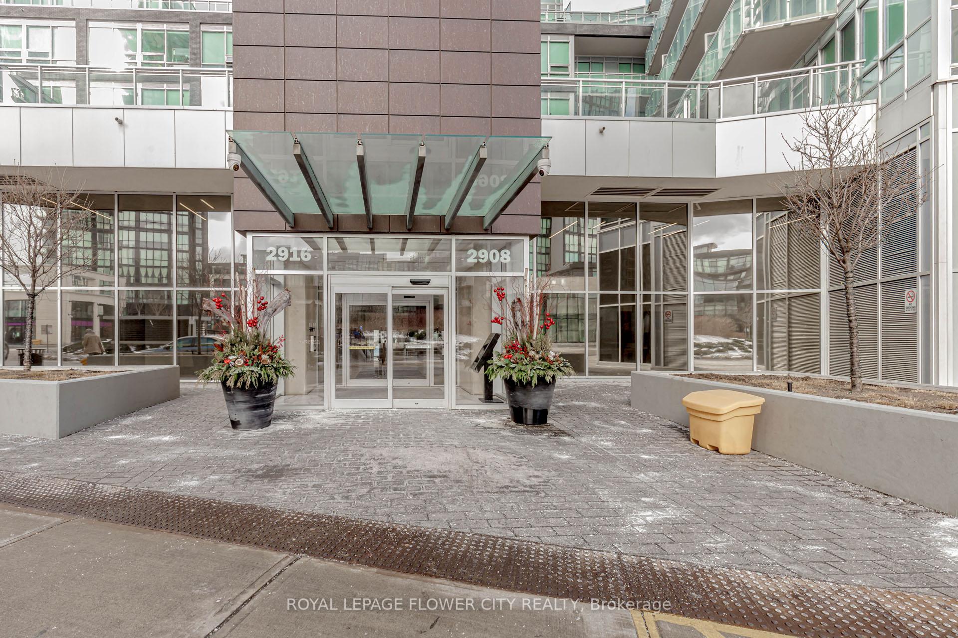 Photo 7 of Unit 518, 2916 Highway 7 E, Vaughan, Concord — HOMEH
