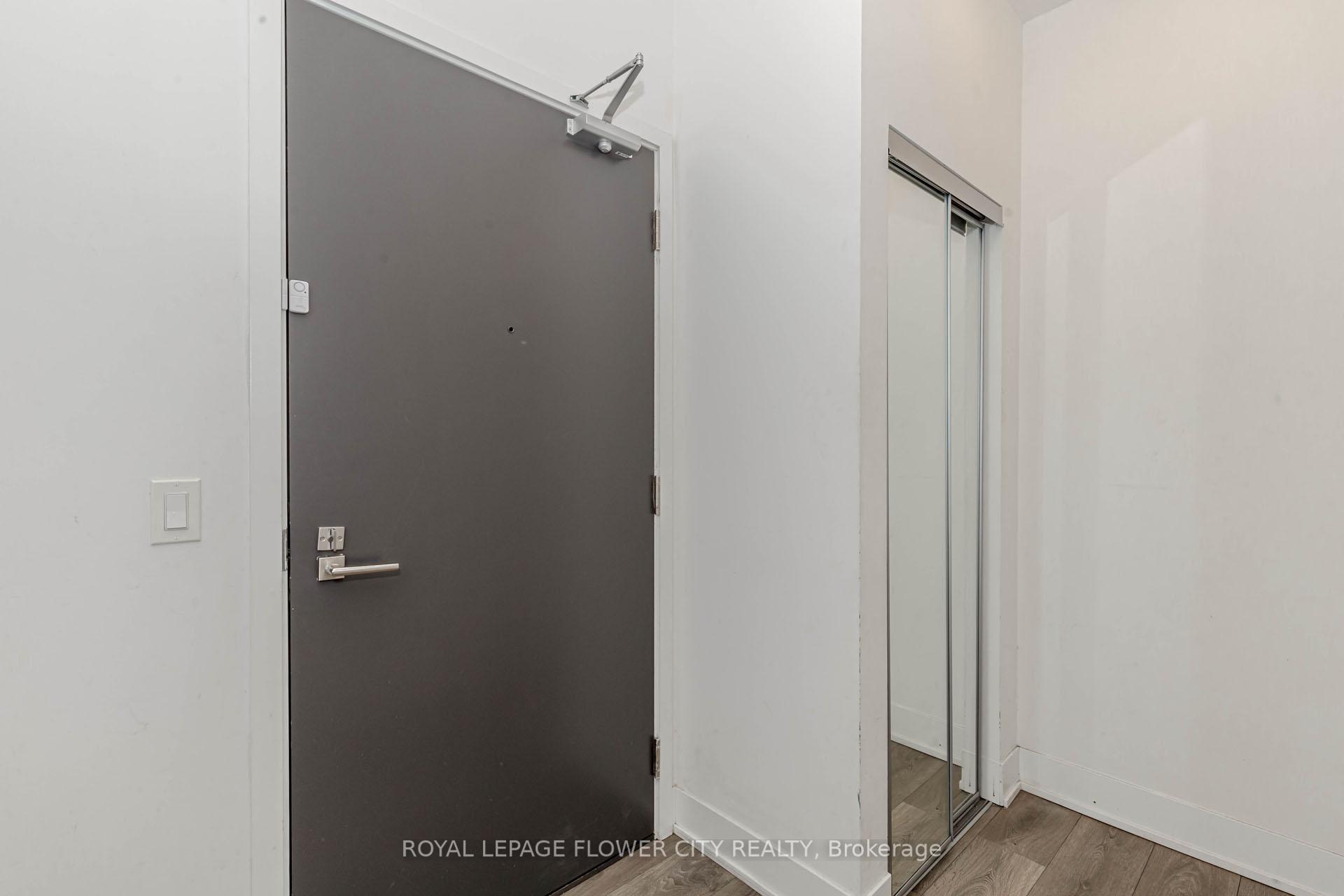 Photo 10 of Unit 518, 2916 Highway 7 E, Vaughan, Concord — HOMEH