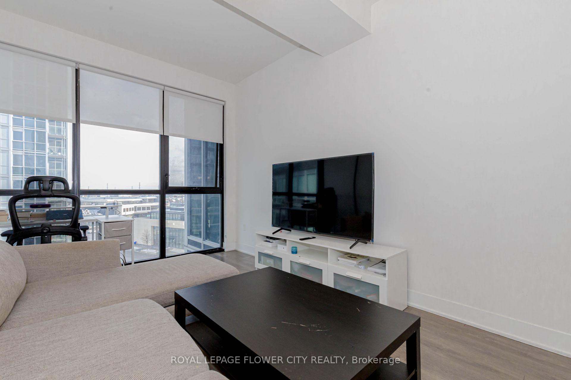 Photo 9 of Unit 518, 2916 Highway 7 E, Vaughan, Concord — HOMEH