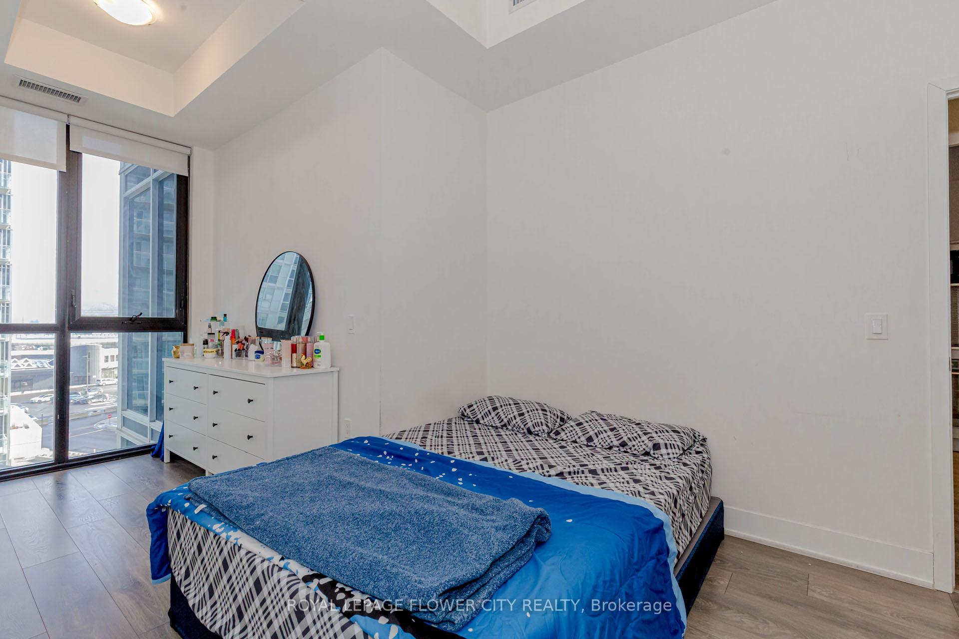 Photo 6 of Unit 518, 2916 Highway 7 E, Vaughan, Concord — HOMEH