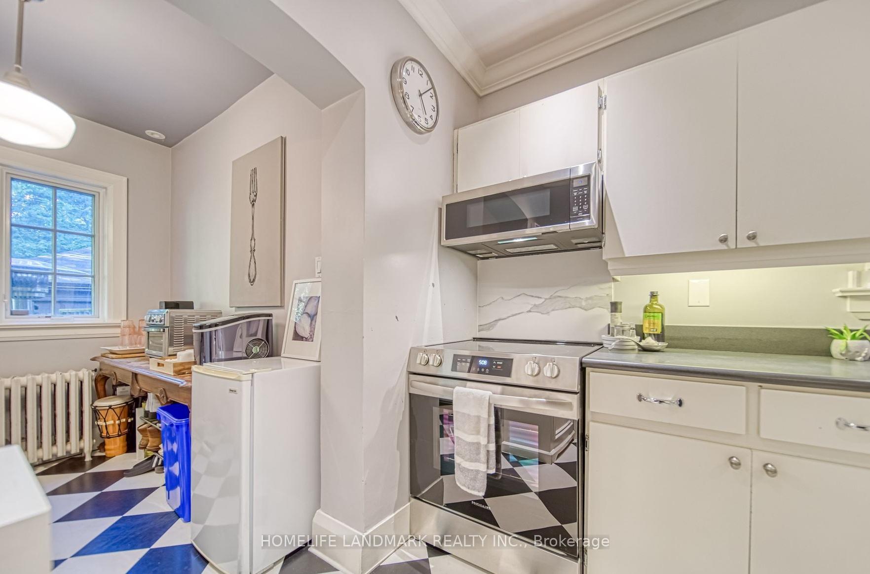 Photo 4 of 428 Castlefield Avenue, Toronto, Lawrence Park South — HOMEH