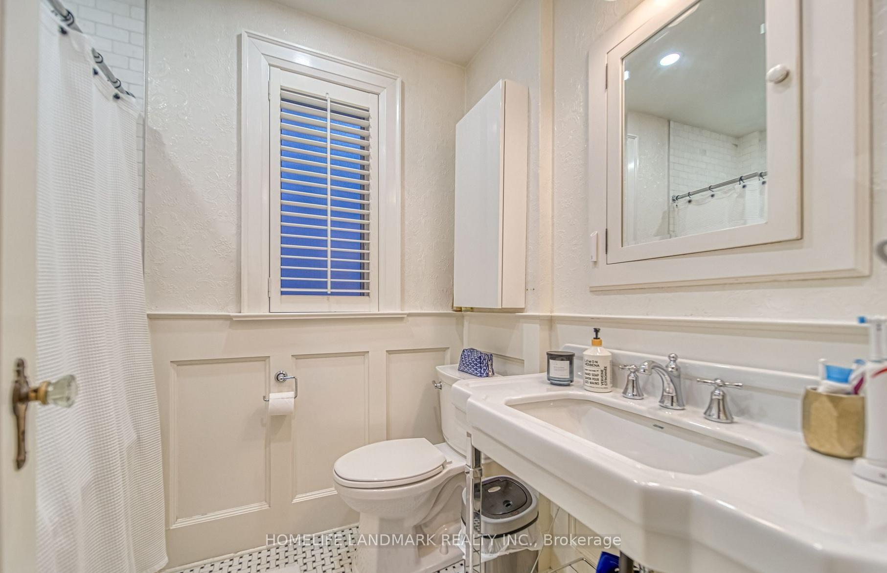 Photo 15 of 428 Castlefield Avenue, Toronto, Lawrence Park South — HOMEH