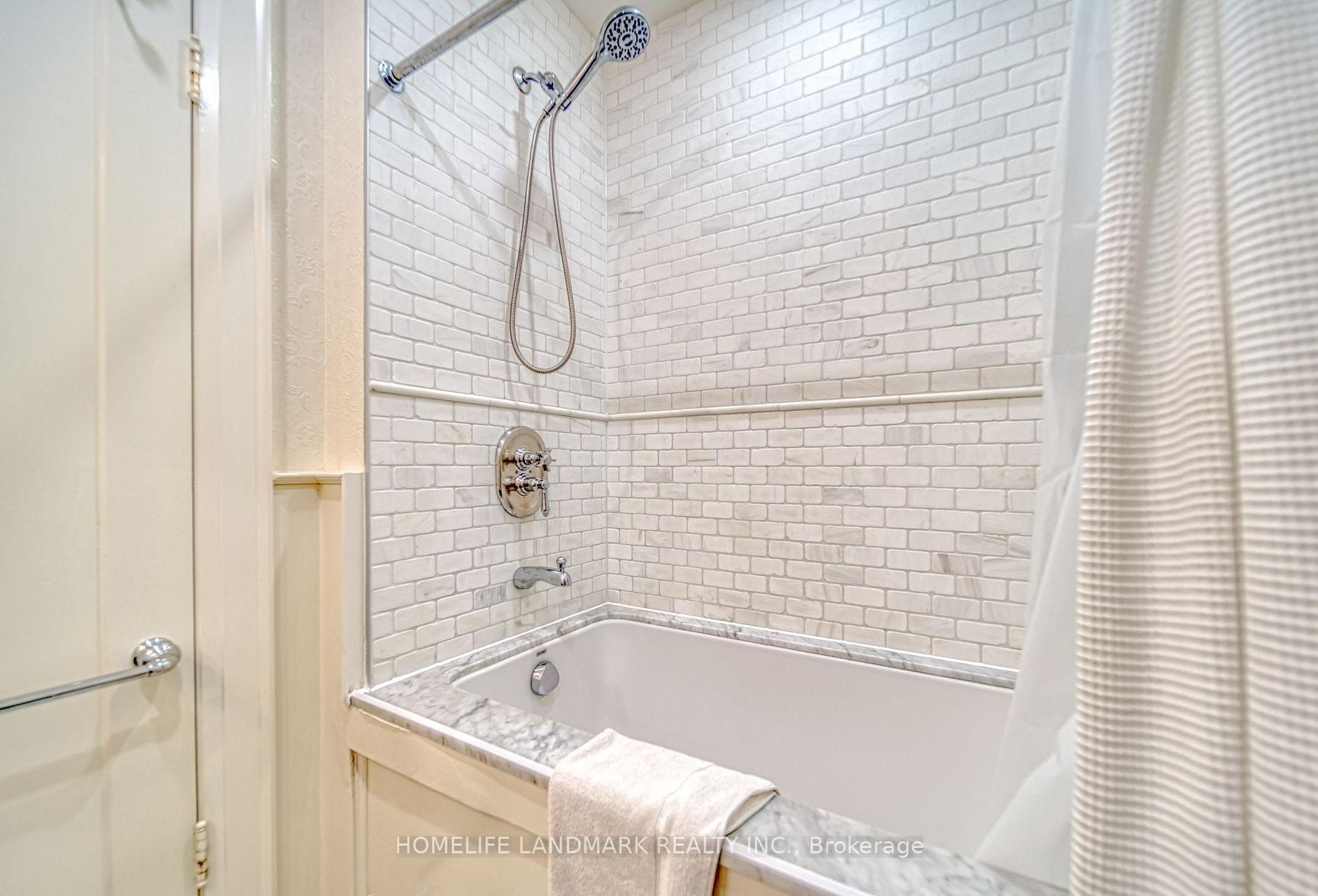 Photo 21 of 428 Castlefield Avenue, Toronto, Lawrence Park South — HOMEH
