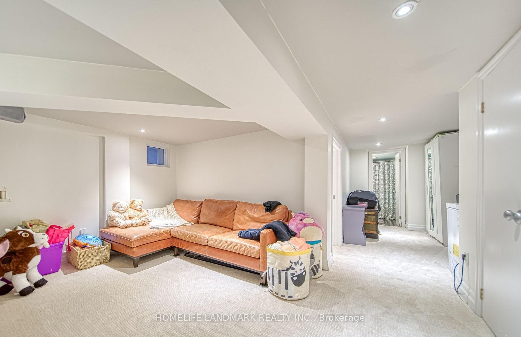 Photo 26 of 428 Castlefield Avenue, Toronto, Lawrence Park South — HOMEH