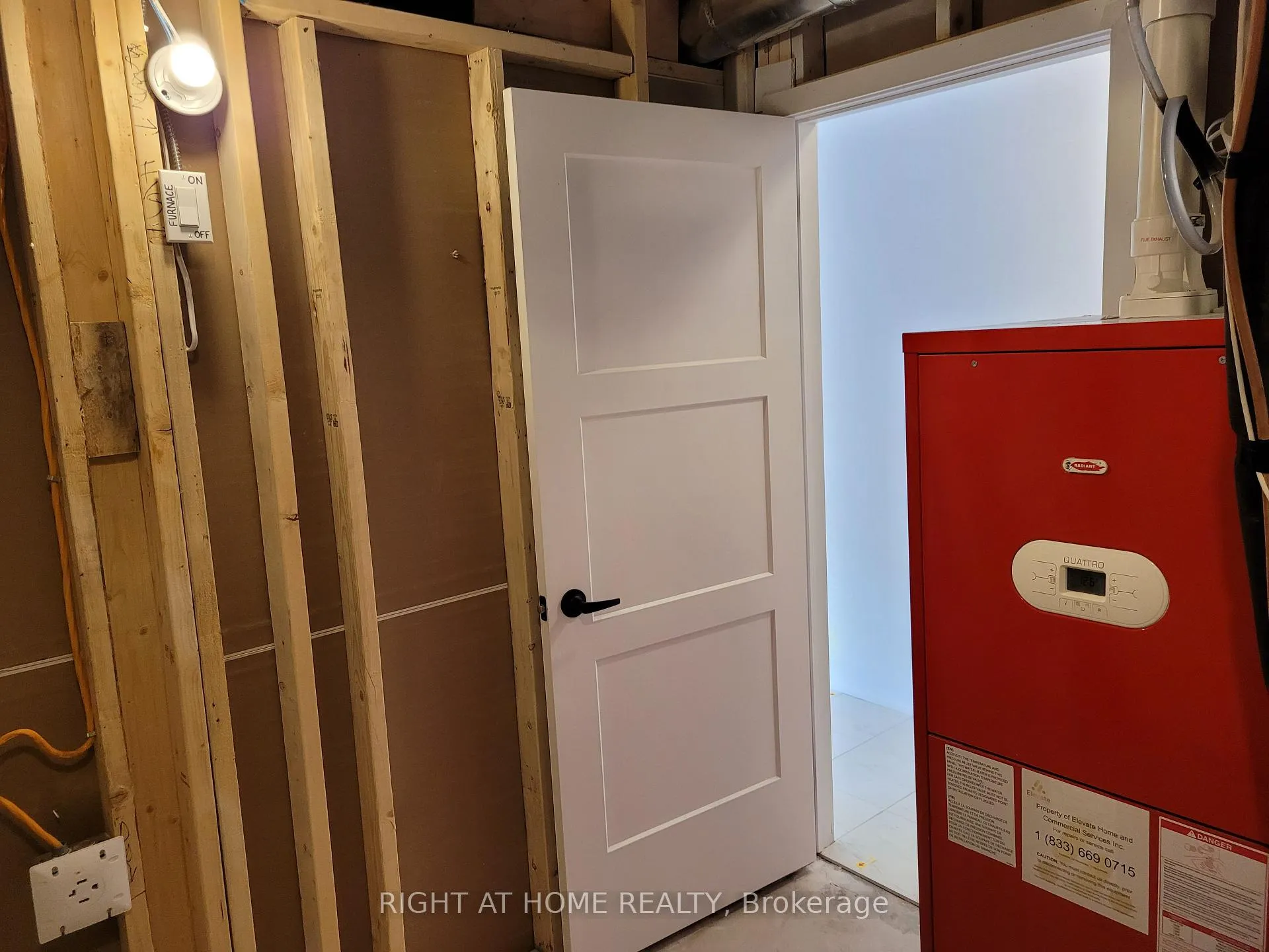 Photo 8 of 34 Silo Mews, Barrie, Rural Barrie Southeast — HOMEH