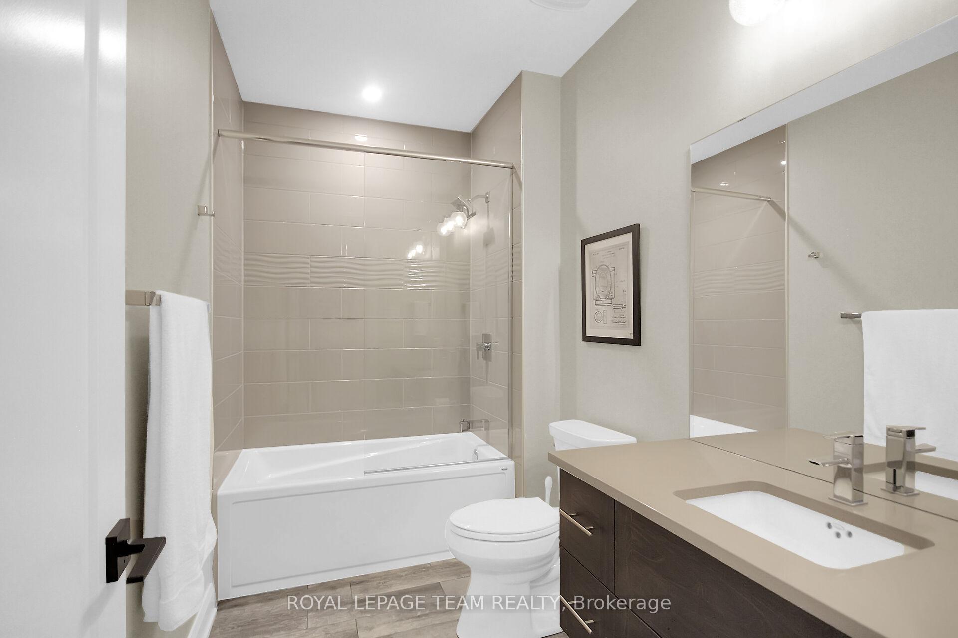 Photo 16 of 65 Nixon Farm Drive, Ottawa, Richmond — HOMEH