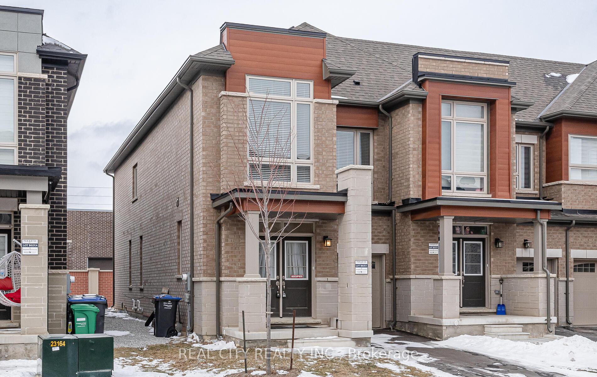 Front of 10 Donald Ficht Crescent