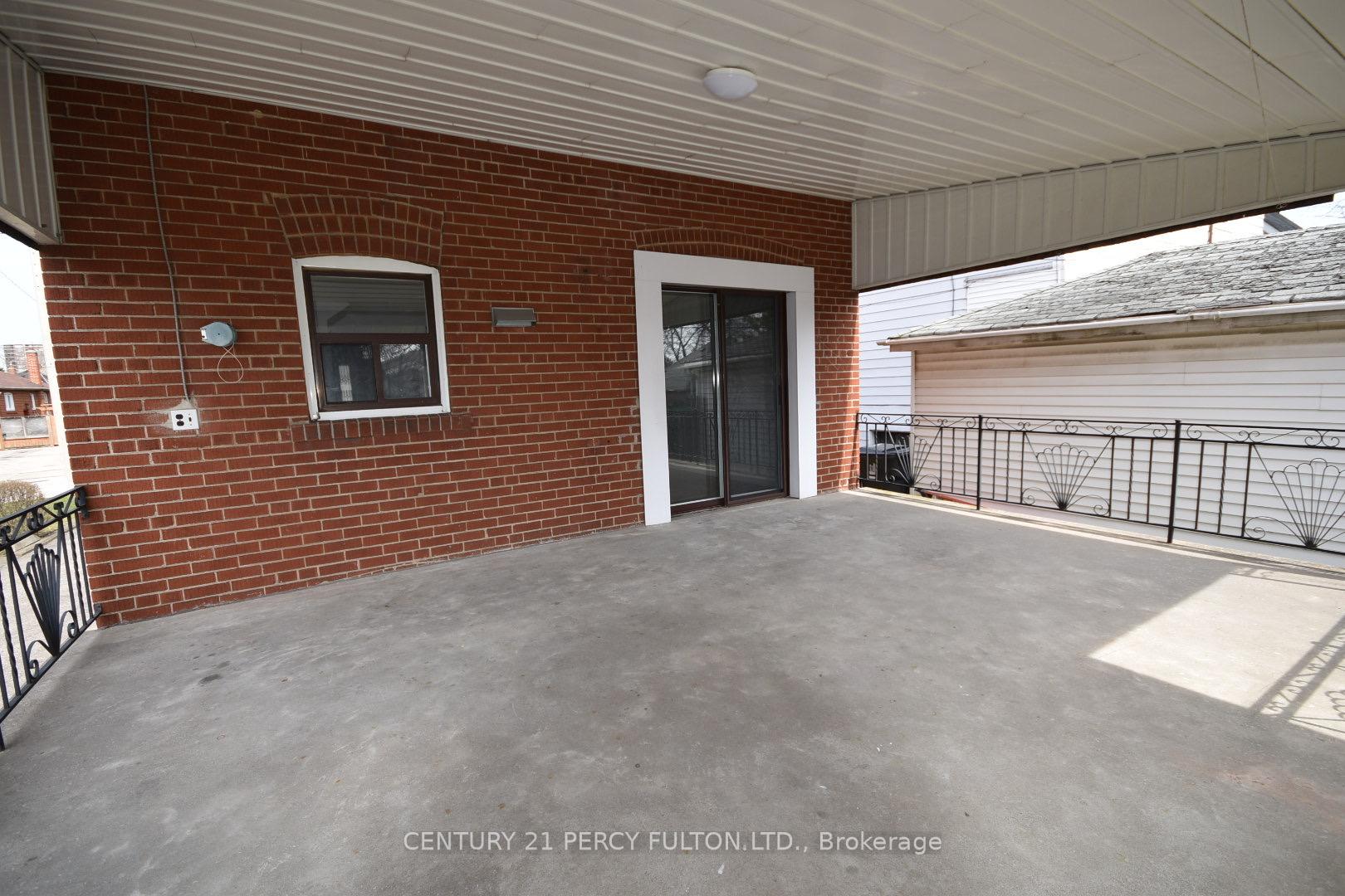 Photo 8 of 99 Galbraith (Main Floor) Avenue, Toronto, O'Connor-Parkview — HOMEH