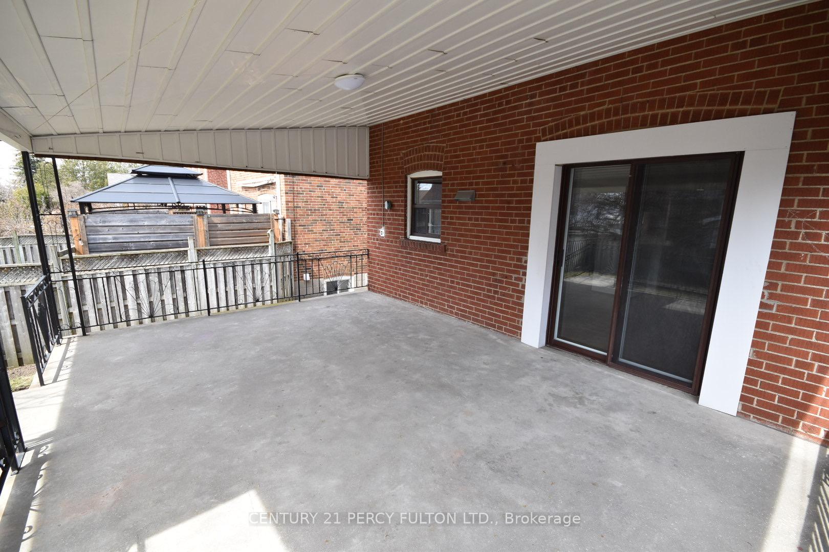 Photo 9 of 99 Galbraith (Main Floor) Avenue, Toronto, O'Connor-Parkview — HOMEH