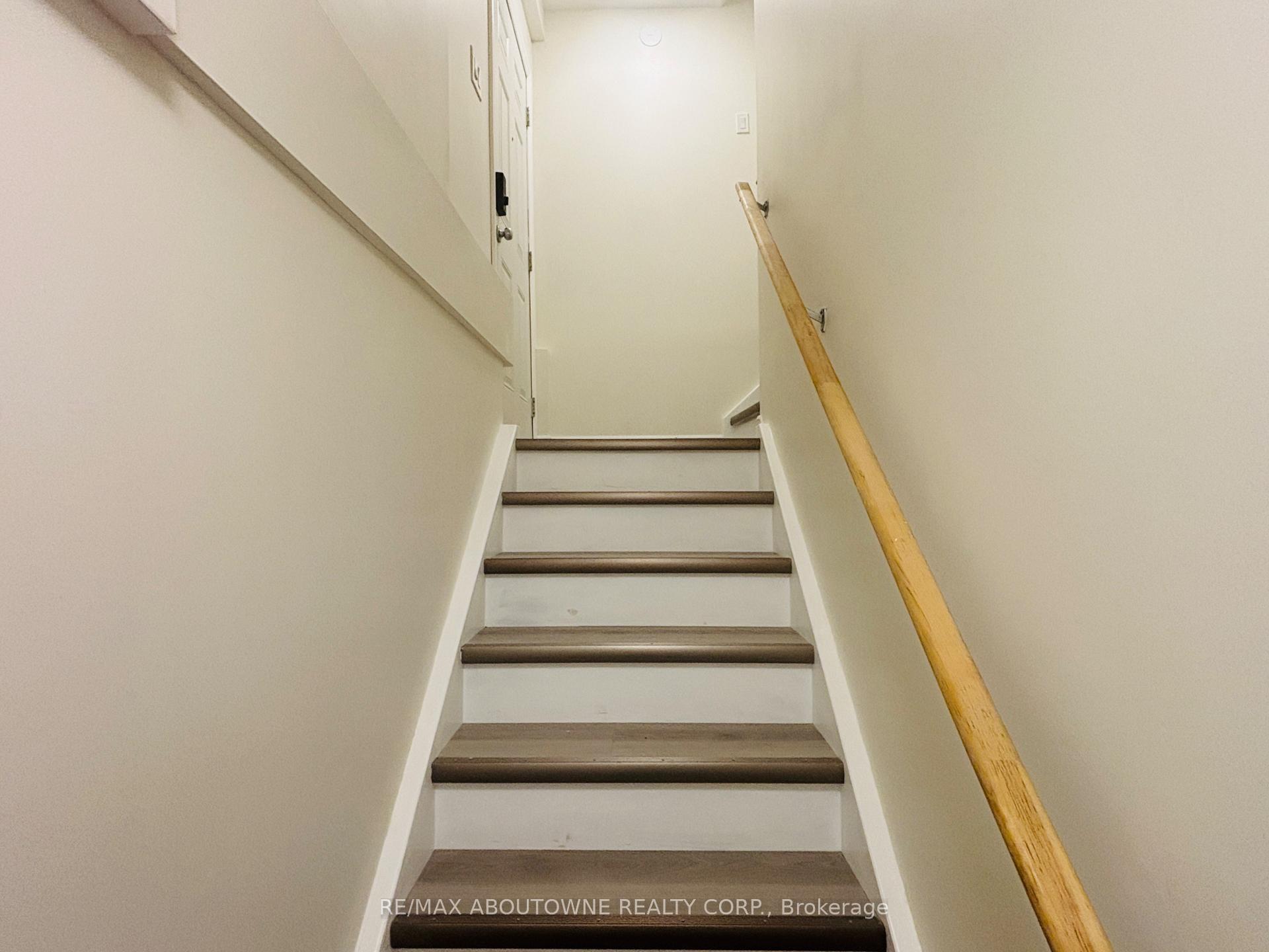 Photo 4 of Unit Bsmt, 91 Ambrous Crescent, Guelph, Kortright East — HOMEH