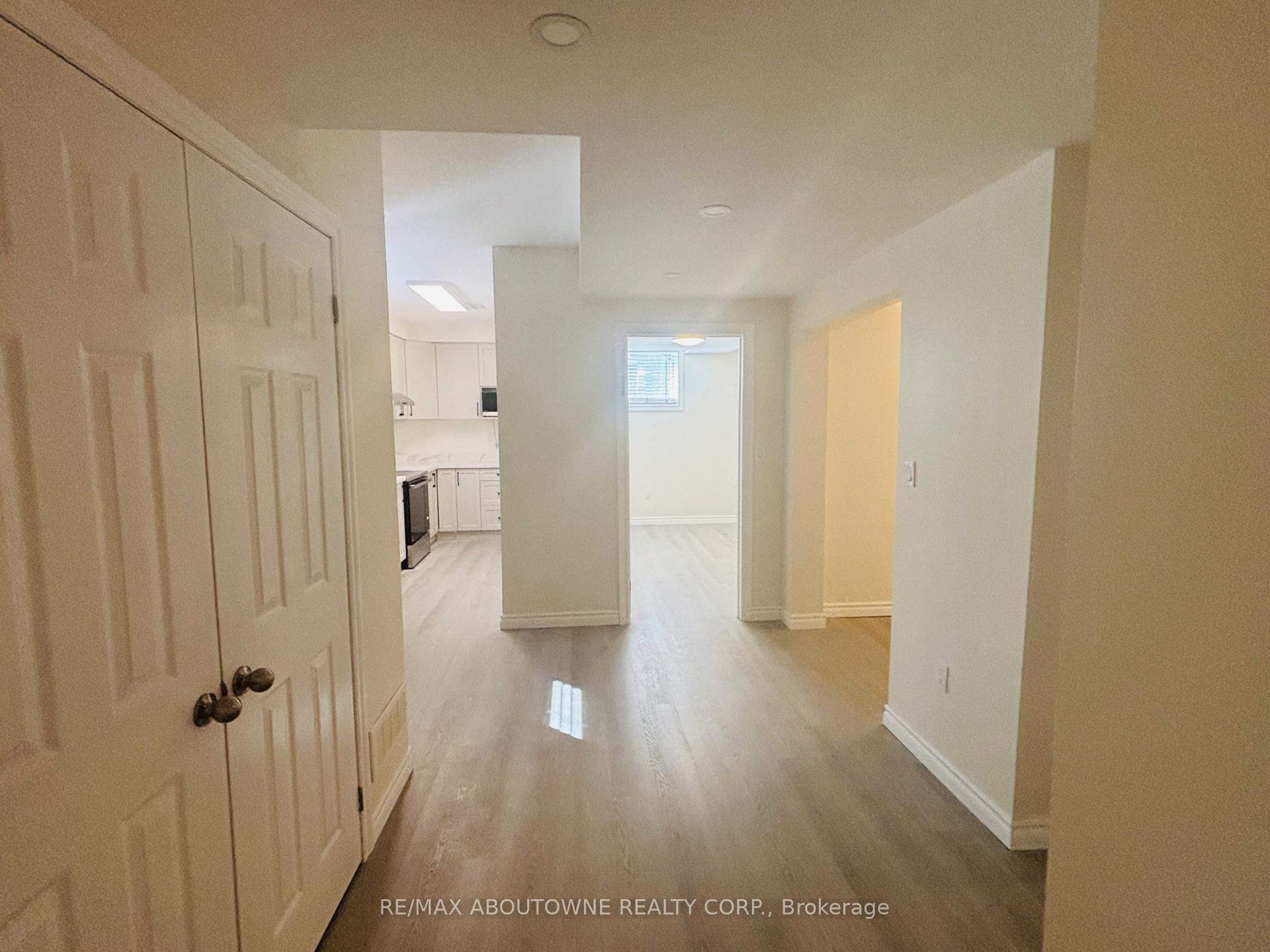 Photo 6 of Unit Bsmt, 91 Ambrous Crescent, Guelph, Kortright East — HOMEH