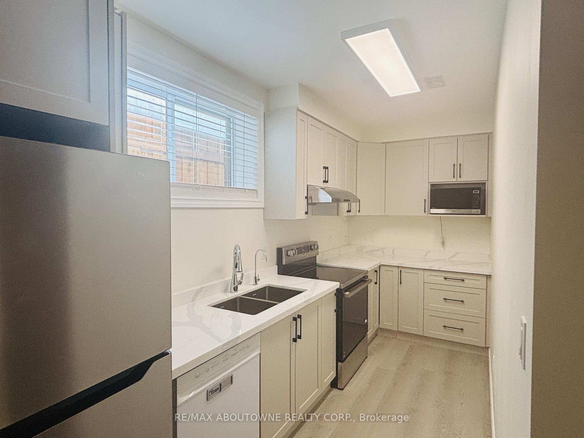 Photo 7 of Unit Bsmt, 91 Ambrous Crescent, Guelph, Kortright East — HOMEH