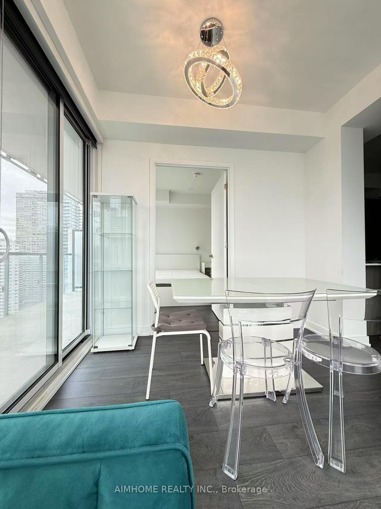 Photo 12 of Unit 2209, 3 Gloucester Street, Toronto, Church-Yonge Corridor — HOMEH