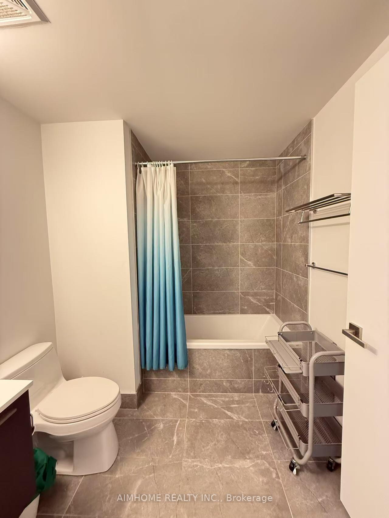 Photo 16 of Unit 2209, 3 Gloucester Street, Toronto, Church-Yonge Corridor — HOMEH