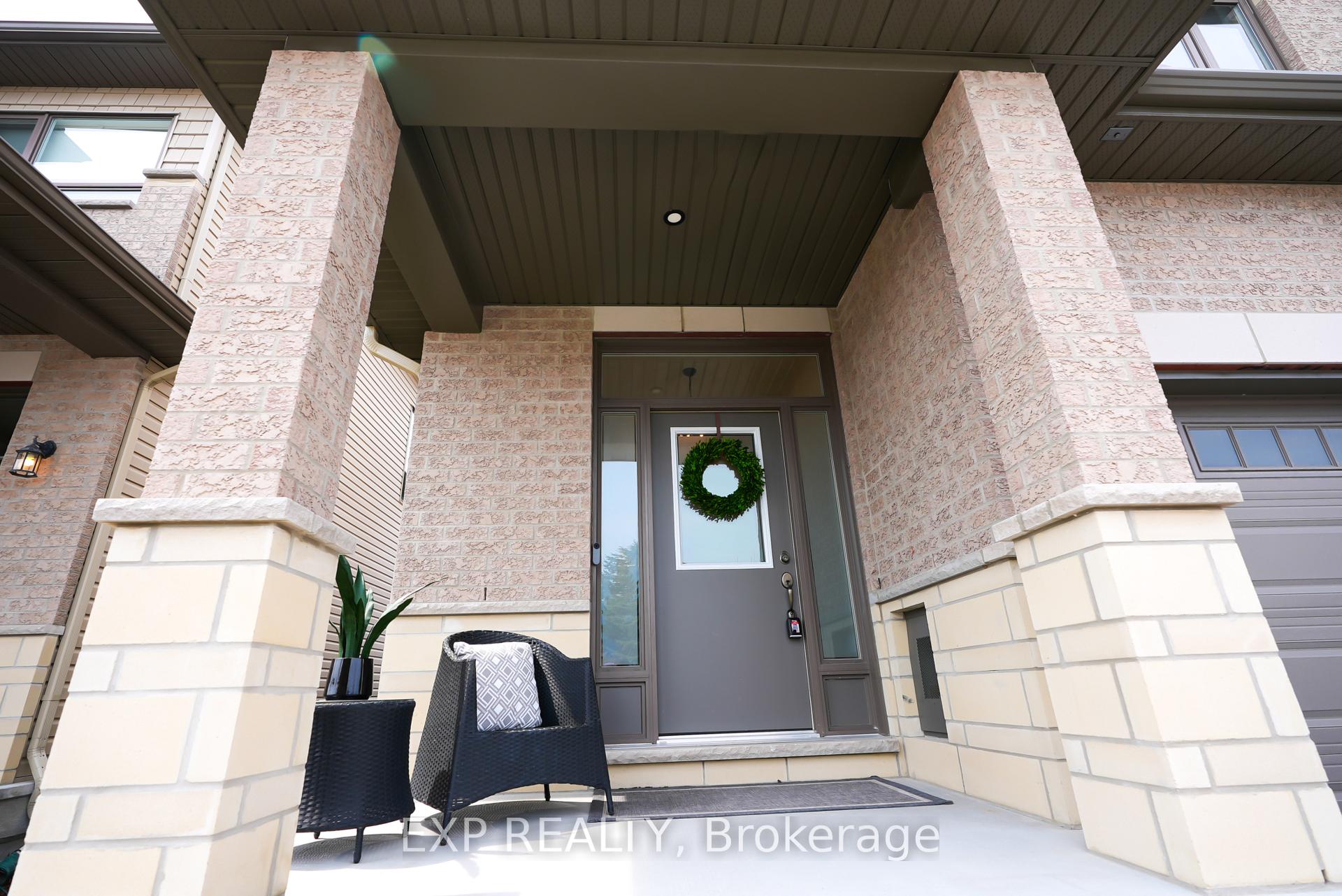 Photo 6 of 262 West Ridge Drive, Ottawa, Stittsville (South) — HOMEH